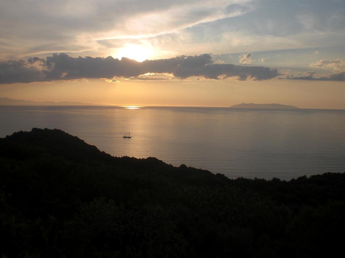 Mare E Natura Marciana  Luaran gambar